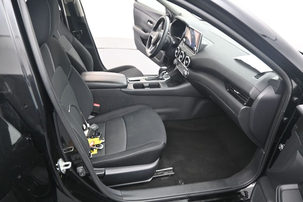Used 2024 Super Black Nissan SV image 18