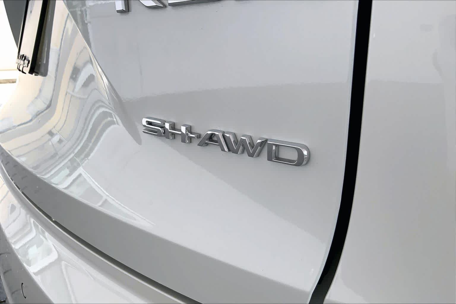 Used 2025 Platinum White Pearl Acura w/Advance Package image 10