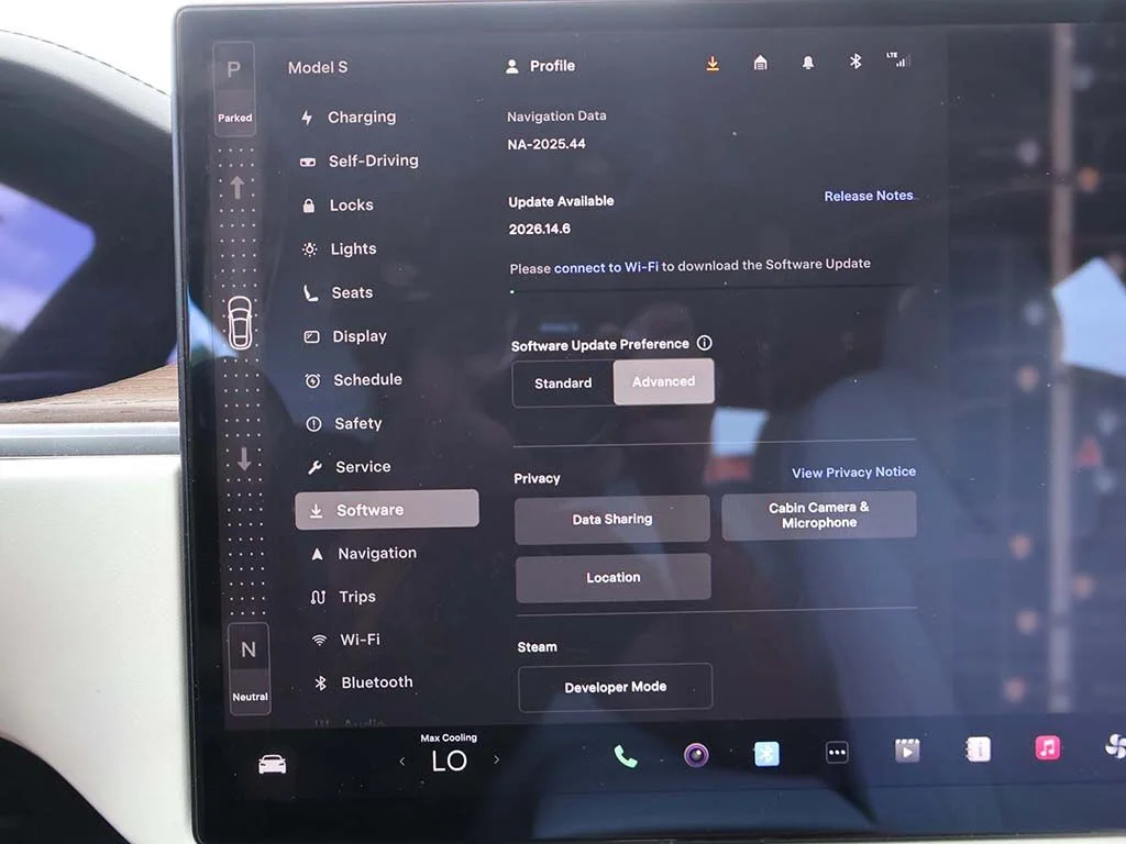 Used 2023 White Tesla Standard Range image 49