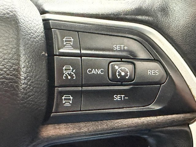 Used 2021 Black Jeep Limited 4x4 image 23