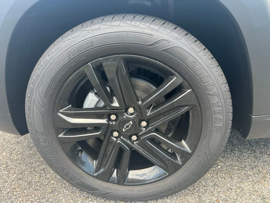 New 2026 Sterling Gray Metallic Chevrolet ACTIV image 9