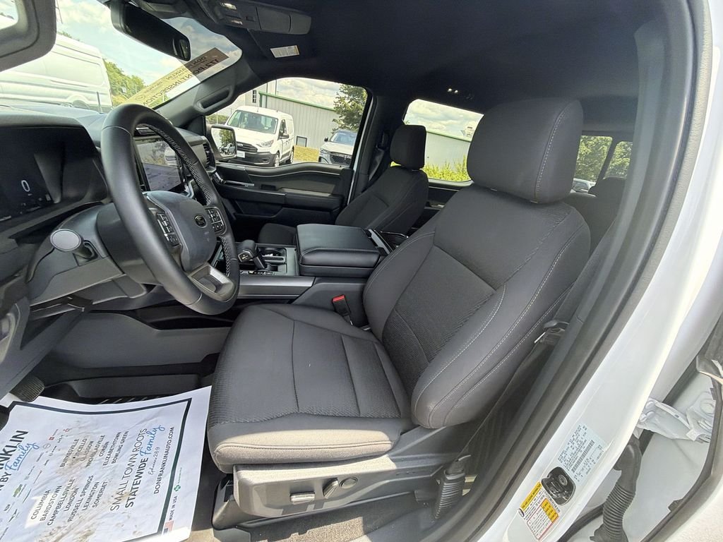 Used 2024 White Ford XLT image 17