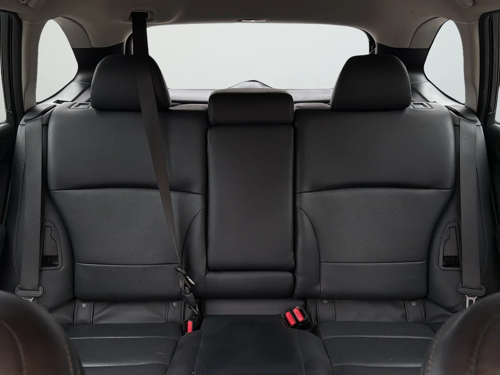 Used 2018 Gray Subaru 2.5i image 34