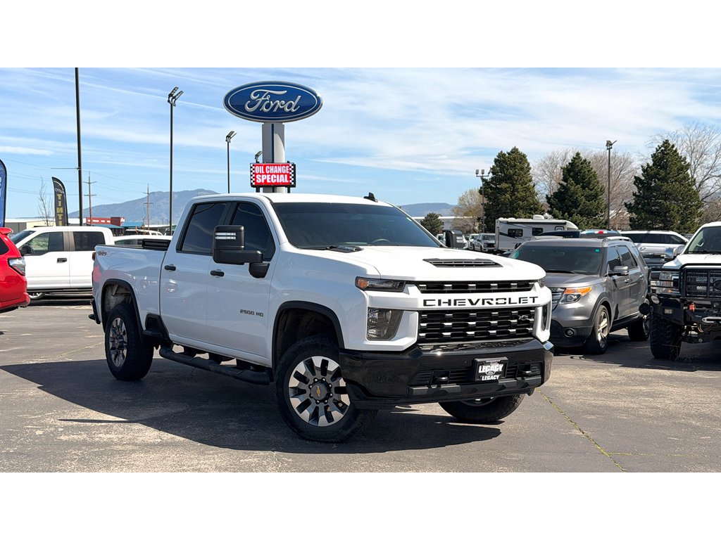 2023 Chevrolet Silverado HD Custom 4WD Crew Cab Standard Box's photo
