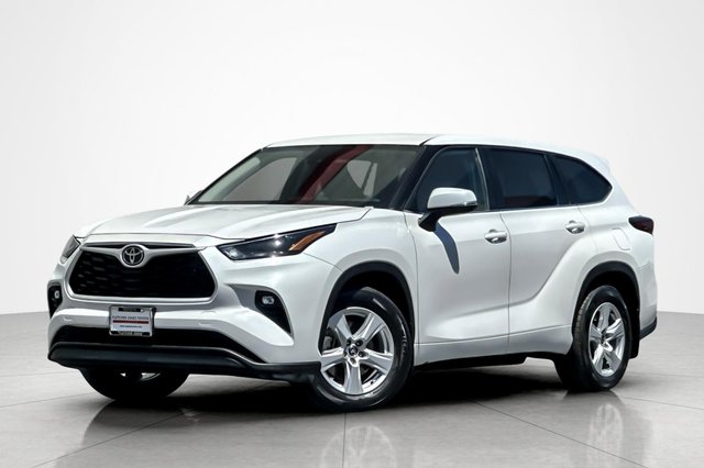 2025 Toyota Highlander LE