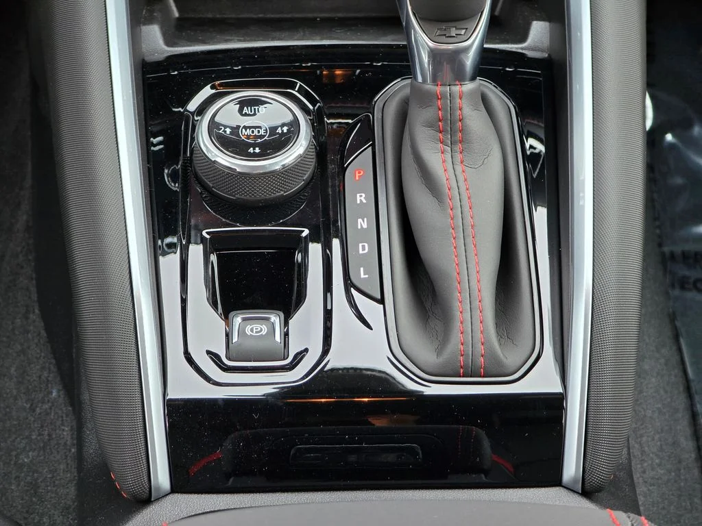 New 2026 Black Chevrolet Z71 image 35