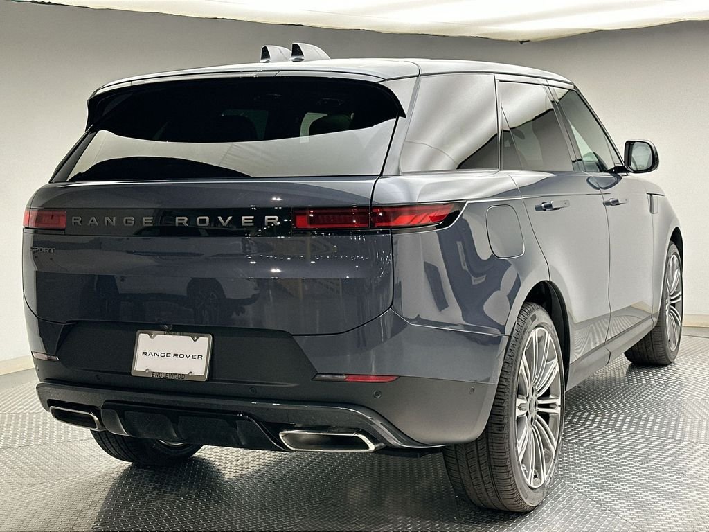 New 2027 Varesine Blue Metallic Land Rover SE image 3