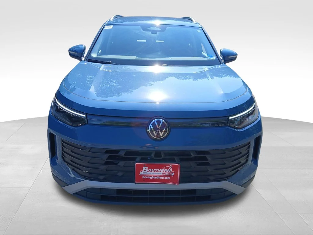 Certified Used 2026 Blue Volkswagen SE image 10