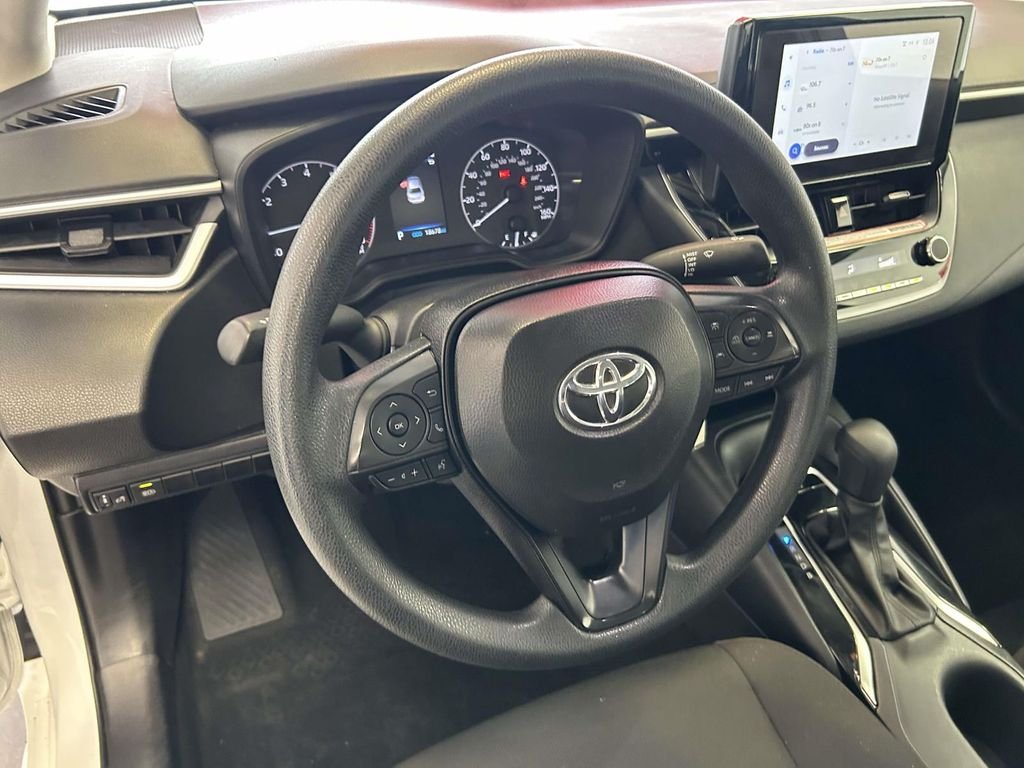 Used 2025 White Toyota LE image 13