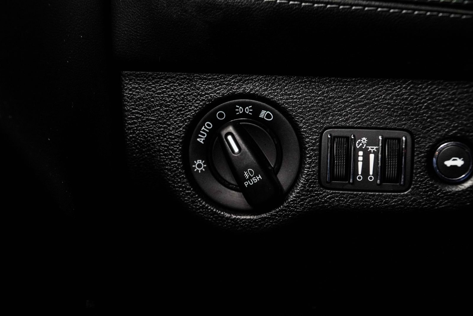 Used 2020 Blue Dodge R/T Scat Pack image 29