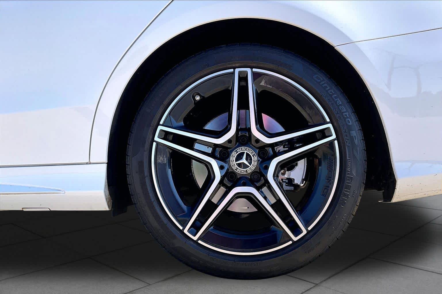Used 2020 Polar White Mercedes-Benz C 300 image 11