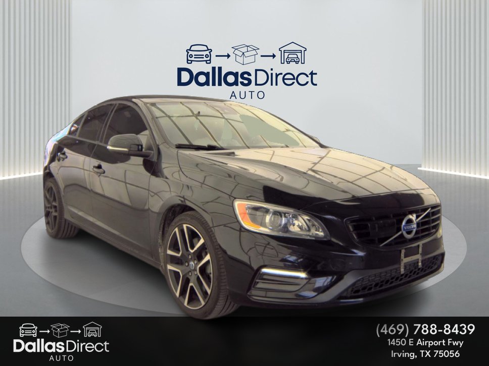 Used 2018 Onyx Black Metallic Volvo Dynamic image 2