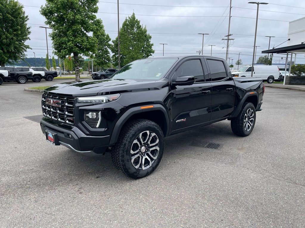 2023 GMC Canyon 4WD AT4 Crew Cab Short Box's photo