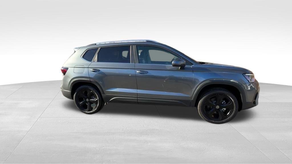 2026 Volkswagen Taos SEL - Photo 8
