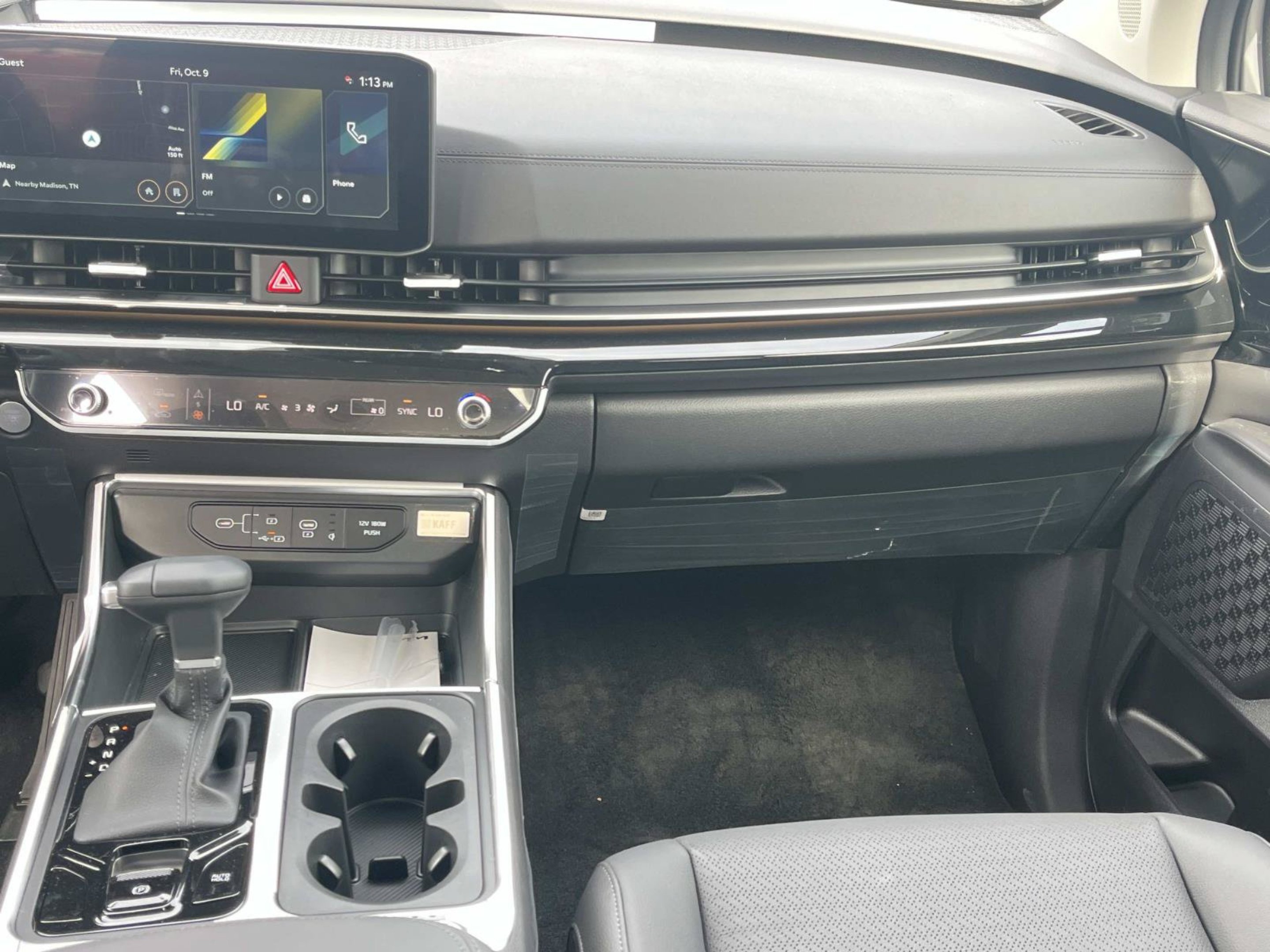 New 2027 Ceramic Silver Kia SX Prestige image 10