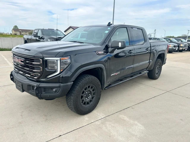 2023 GMC Sierra 1500 AT4X