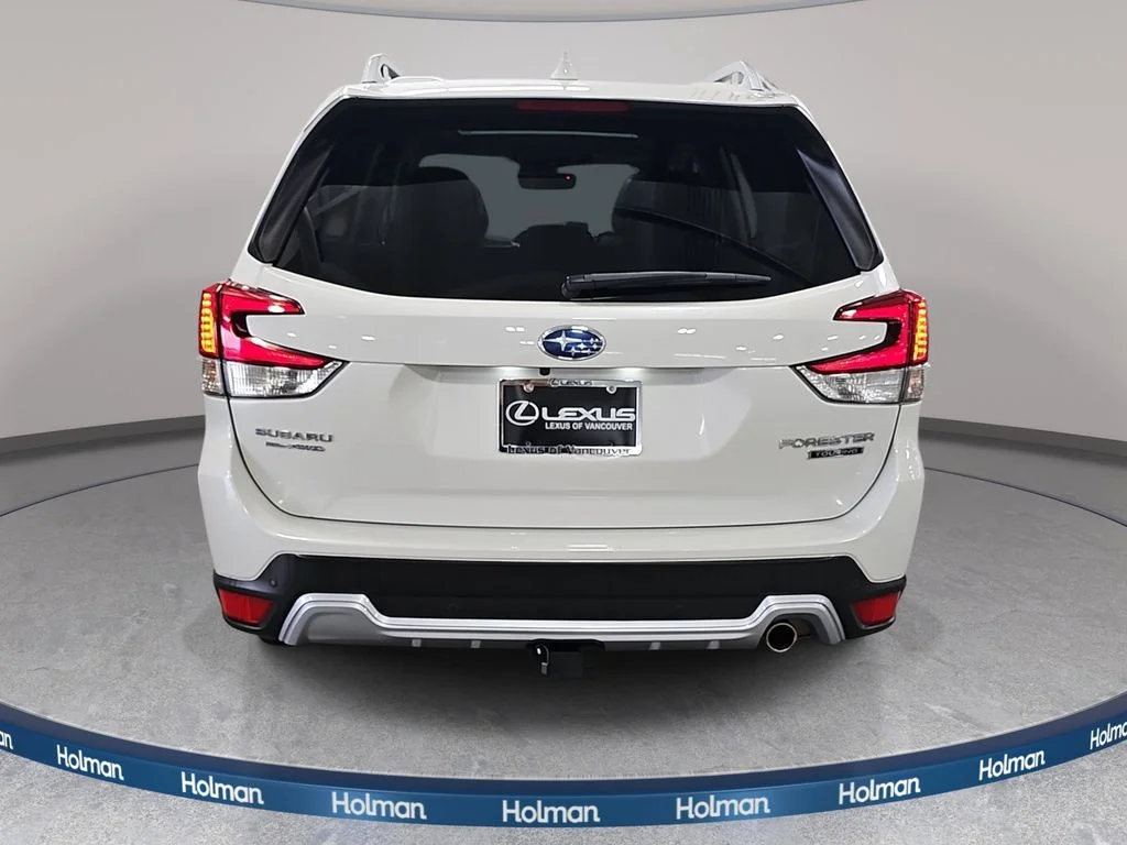Used 2023 White Subaru Touring image 5