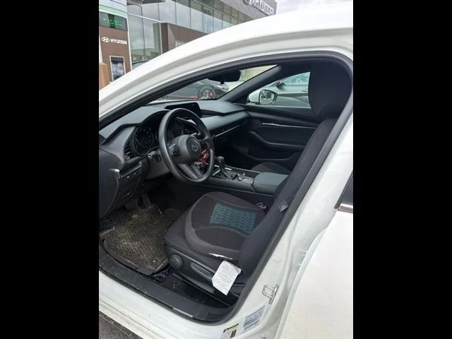 Used 2025 White Mazda 2.5 S image 5