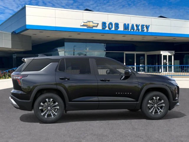 New 2027 Mosaic Black Metallic Chevrolet LT image 5