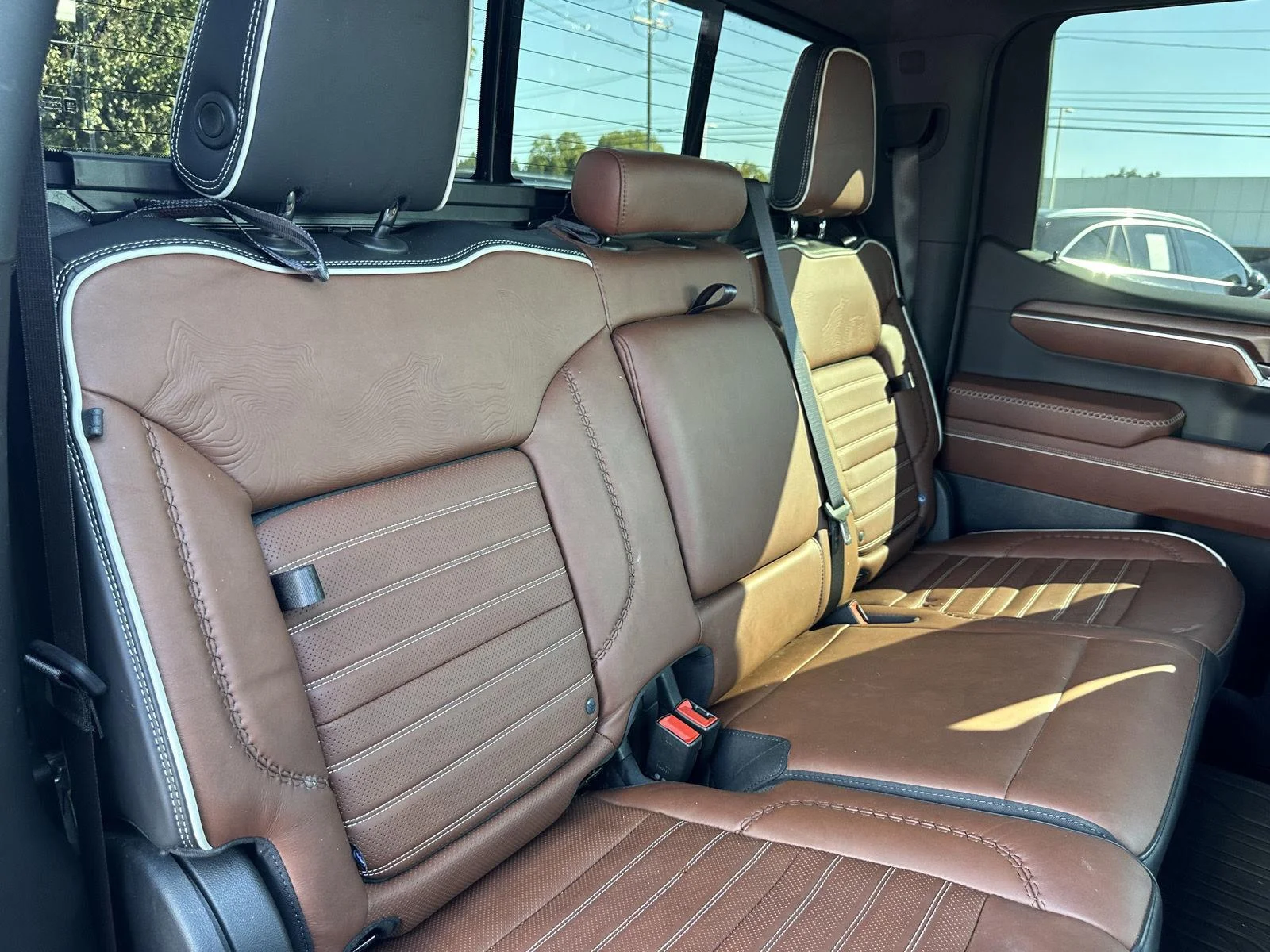 Used 2023 Onyx Black GMC Denali Ultimate image 24