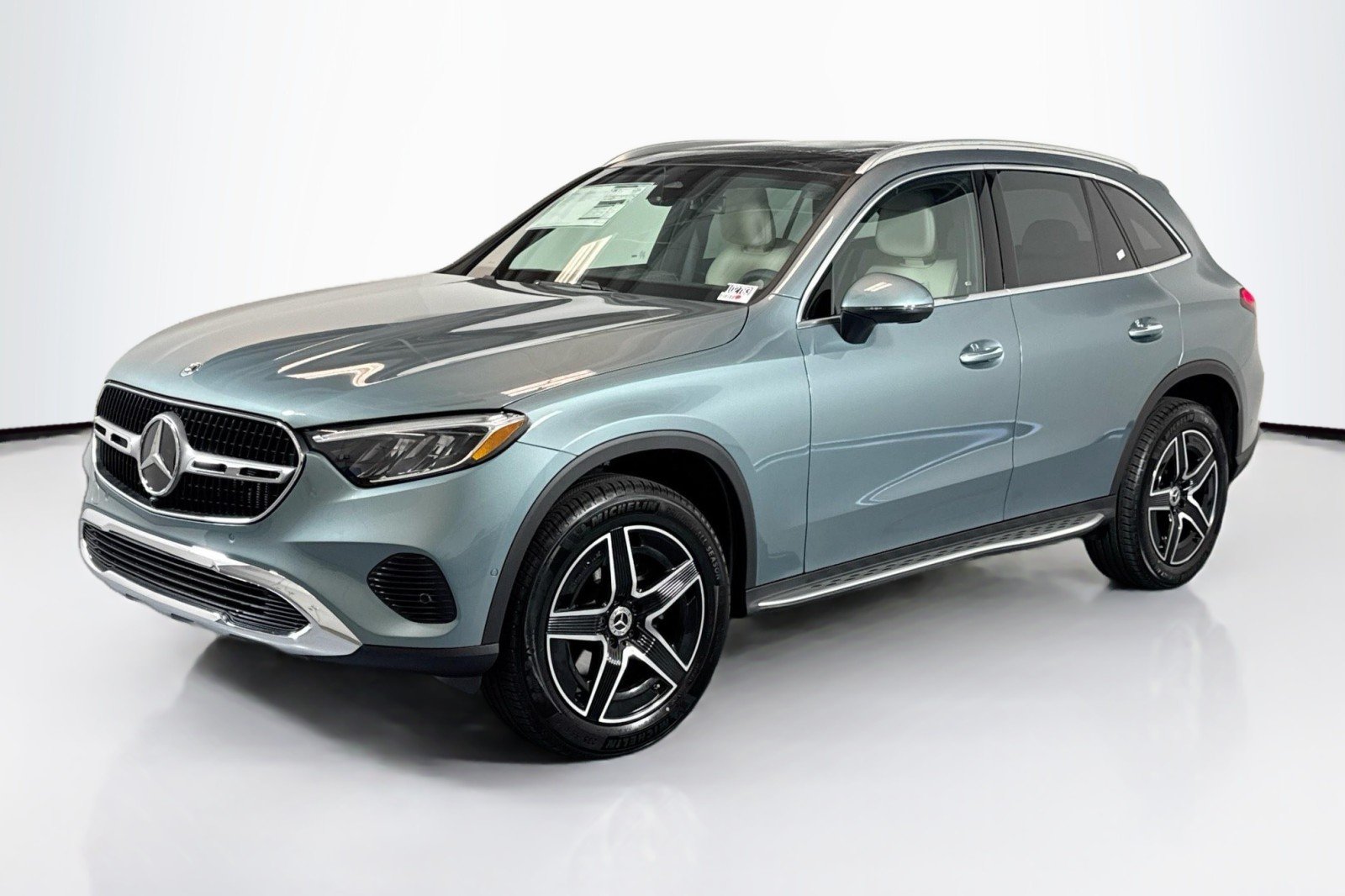 2026 Mercedes-Benz GLC