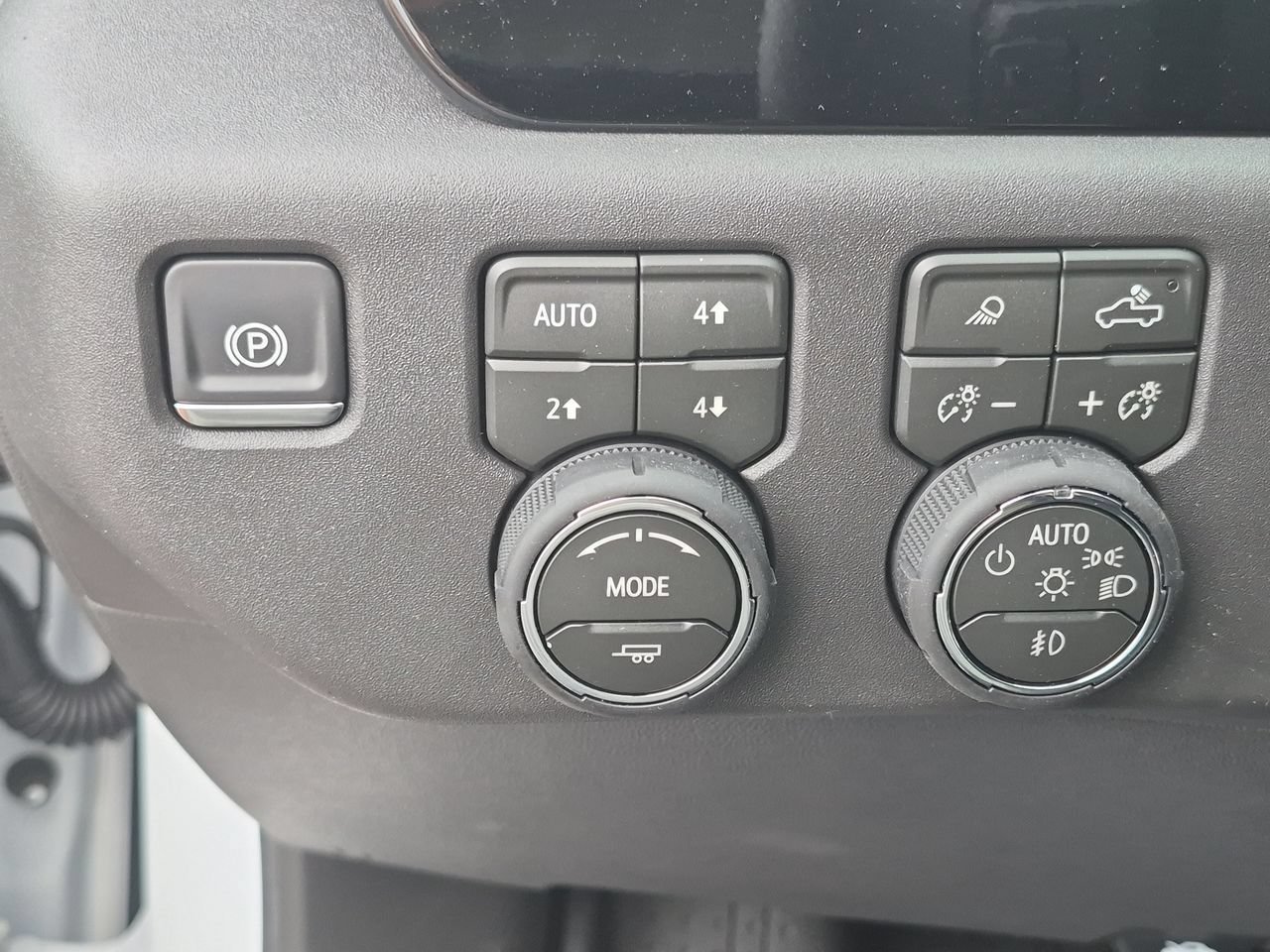 2026 Chevrolet Silverado 1500 RST - Photo 18