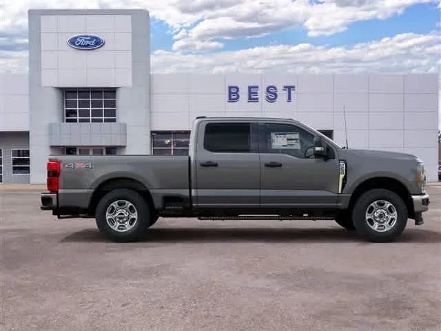 New 2027 GRY Ford  image 4