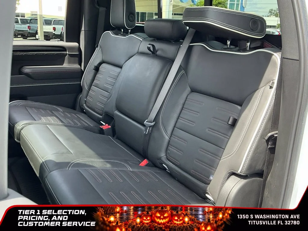 Used 2024 Summit White GMC AT4X image 29