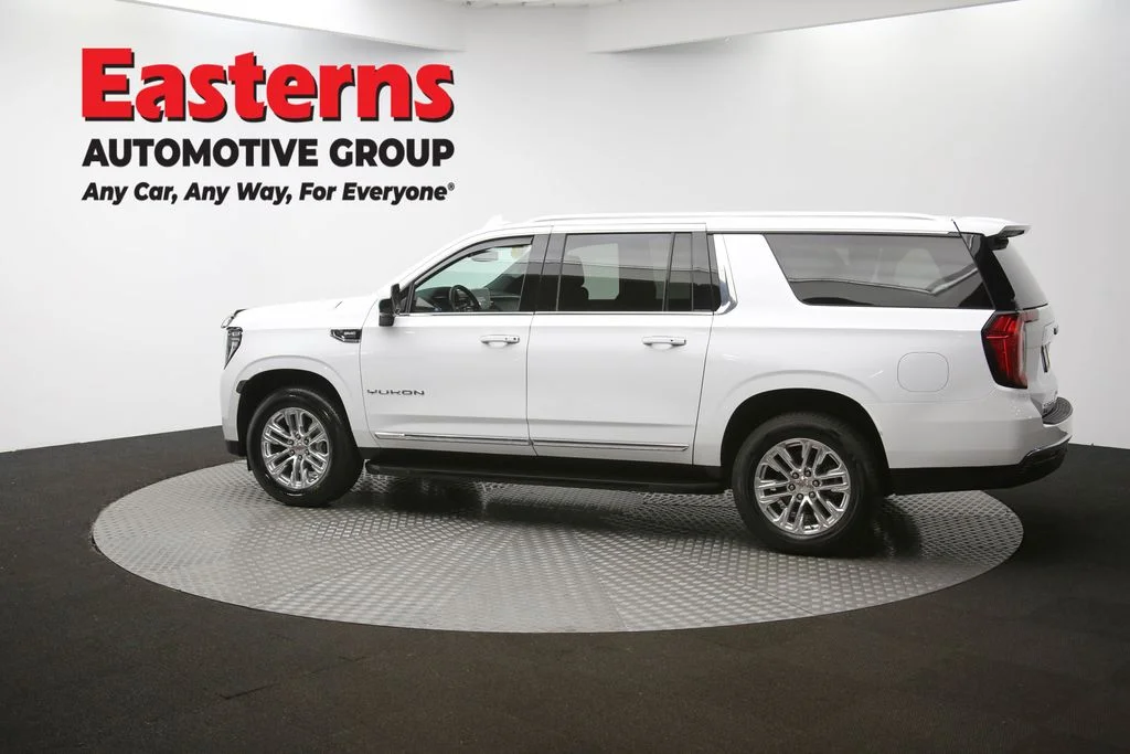 Used 2023 White GMC SLT image 66