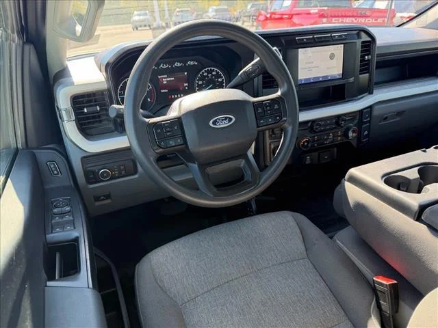 Used 2024 Oxford White Ford XL image 10