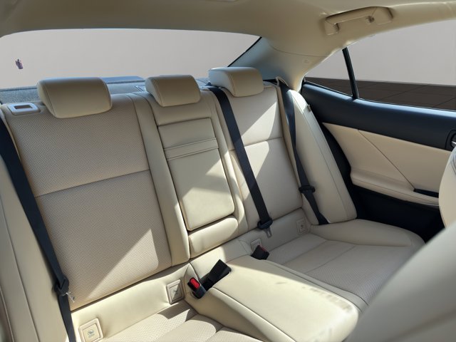 Used 2016 Black Lexus  image 22
