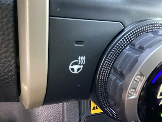 Used 2025 Brown Toyota  image 22