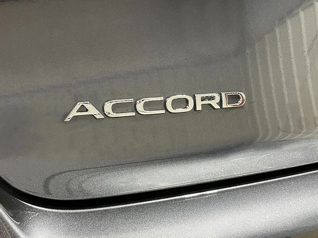 New 2026 Meteorite Gray Metallic Honda Touring image 8