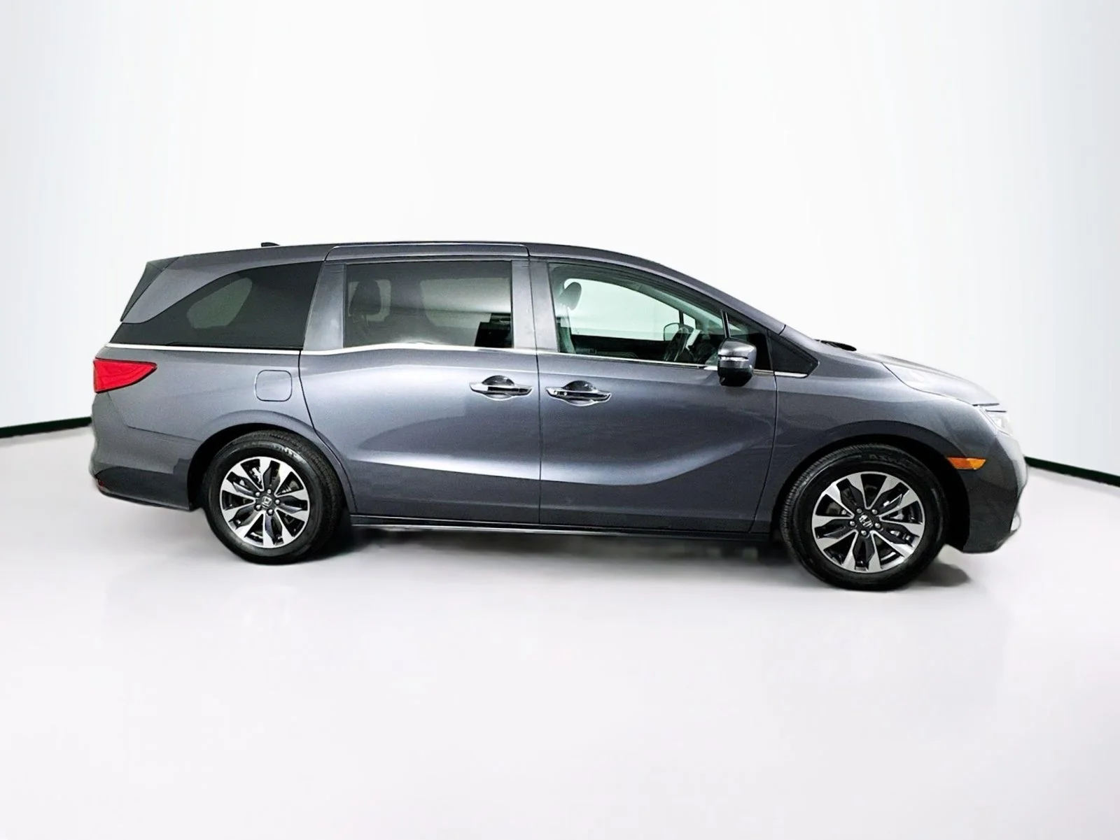 Used 2024  Honda EX-L image 9