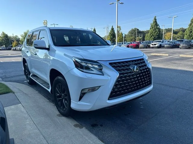 Used 2020 White Lexus 460 image 7