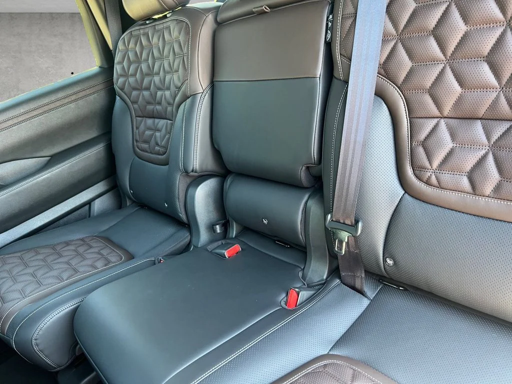 2026 Nissan Armada Platinum - Photo 22