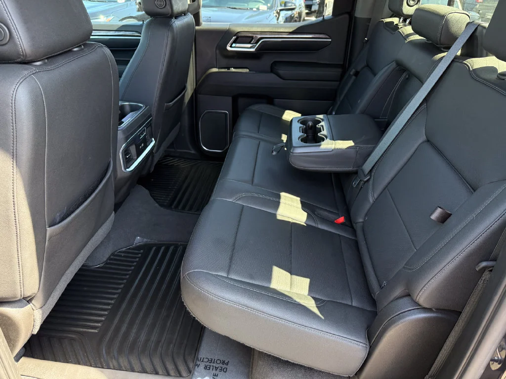 Used 2022 DARK ASH METALLIC Chevrolet LTZ image 18