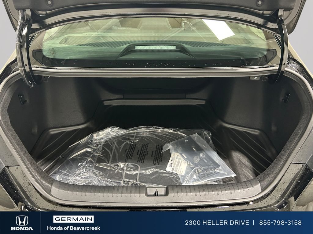 New 2026 Solar Silver Metallic Honda LX image 23