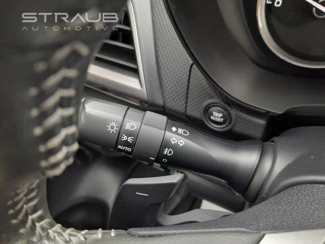 Used 2023  SUBARU  image 16