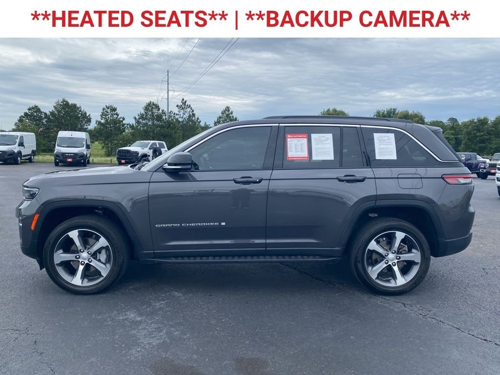 Used 2024 Gray Jeep Limited image 5
