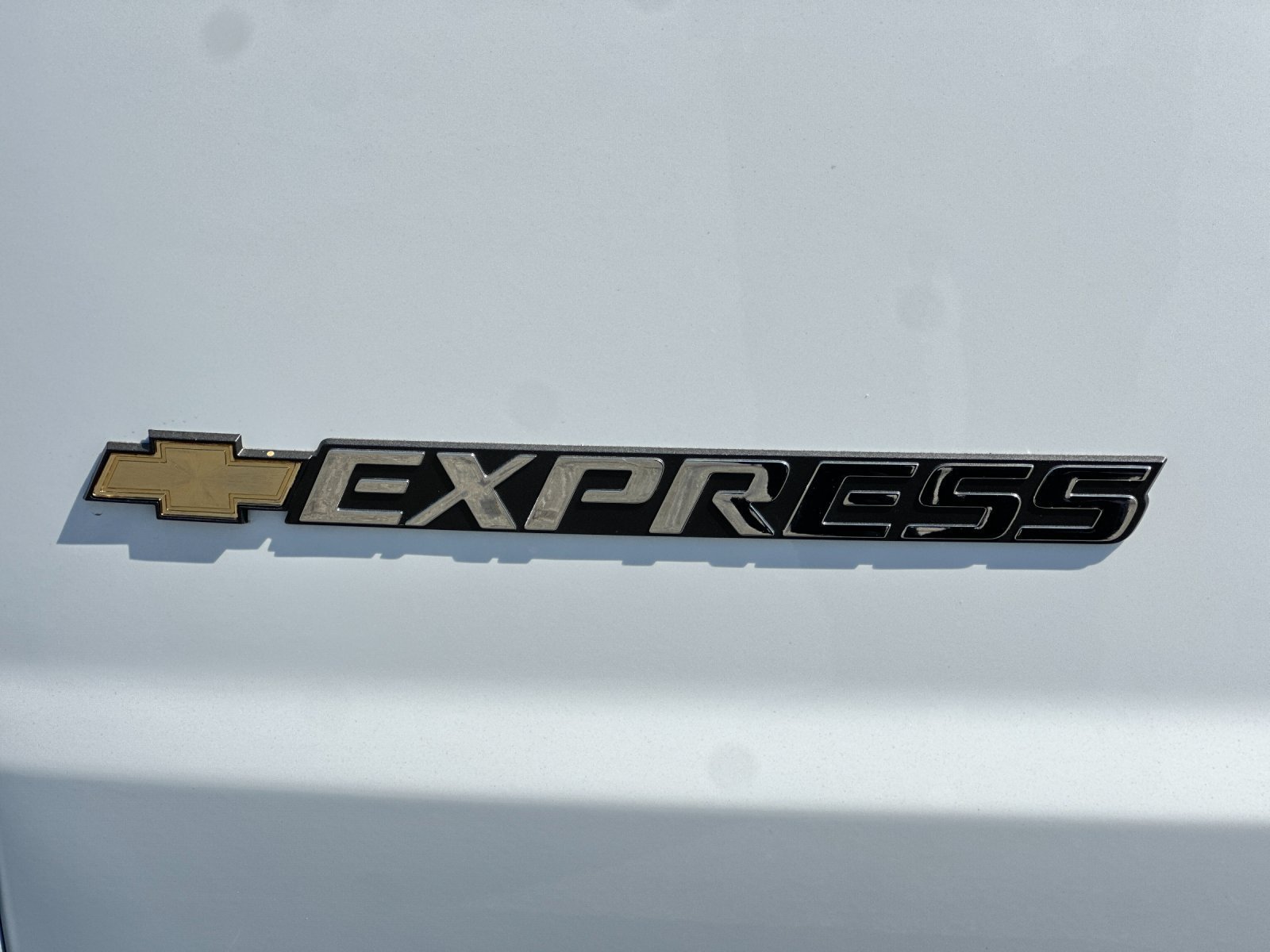 2026 Chevrolet Express Cargo Work Van - Photo 23