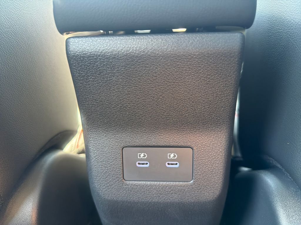 New 2026 Nissan Kicks SR 4D Sport Utility