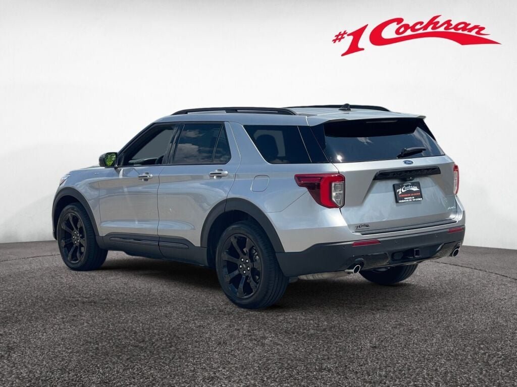 Used 2024 Iconic Silver Ford ST-Line image 29