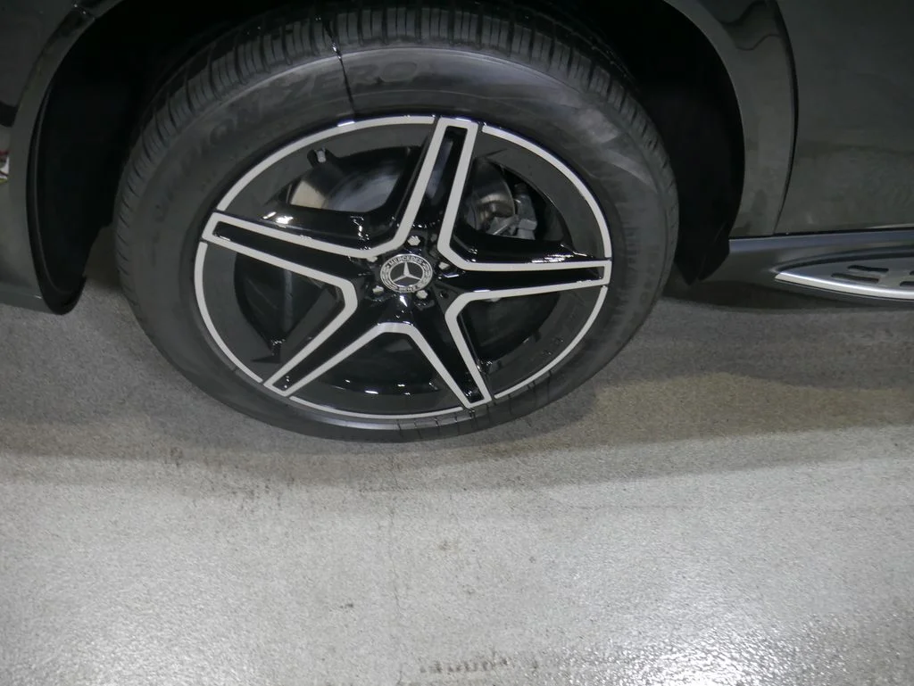 New 2026 Obsidian Black Metallic Mercedes-Benz GLS 450 image 51