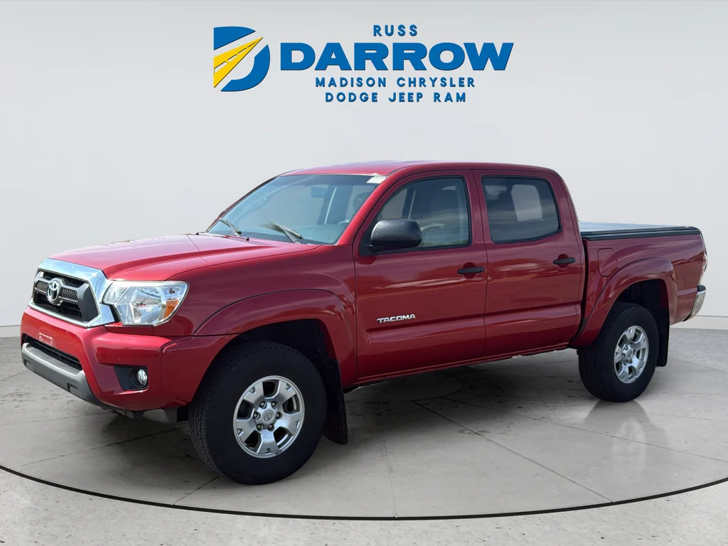 Used 2015 Red Toyota Base image 1