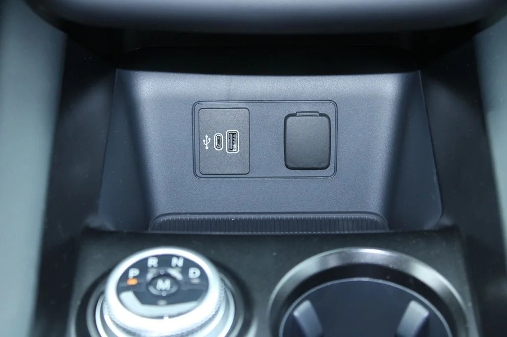 New 2026 Agate Black Metallic Ford Tremor® image 28