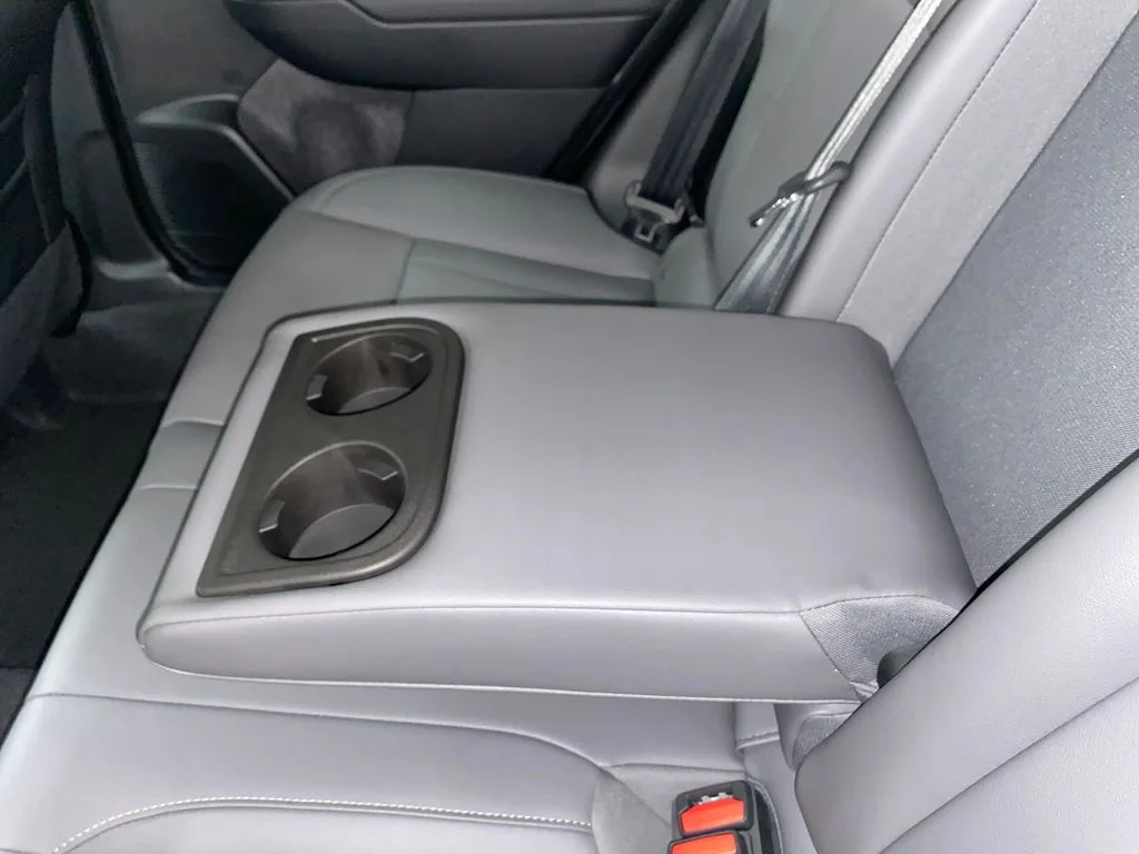 2026 Subaru Outback Limited - Photo 13