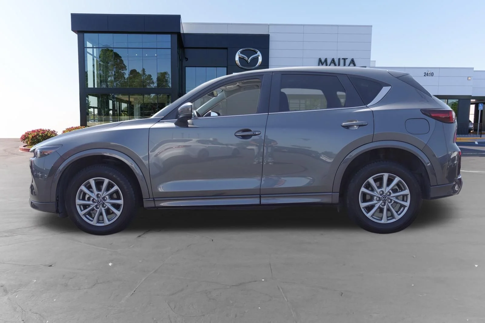 Certified Used 2025 Machine Gray Metallic Mazda 2.5 S Preferred Package image 8