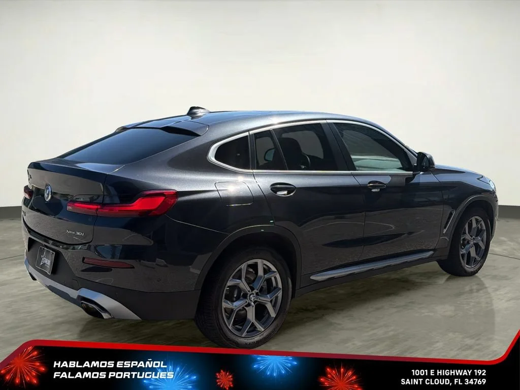Used 2023  BMW xDrive30i image 6