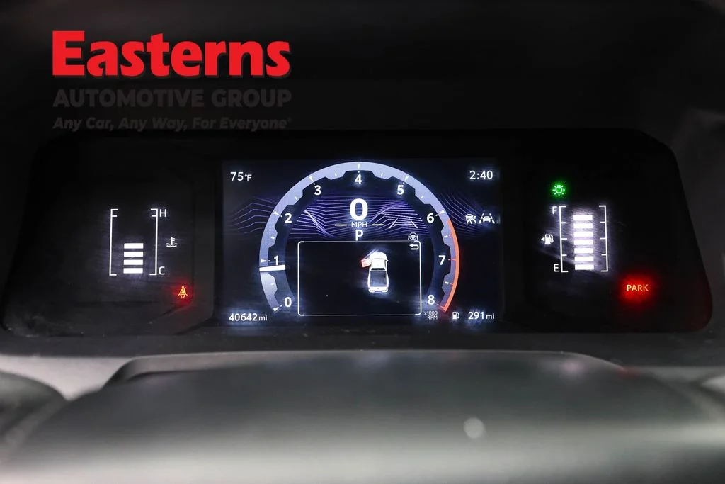 Used 2024 White Toyota SR image 17
